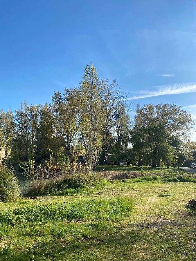 Joli Studio Camargue Lou Rouge Arles France