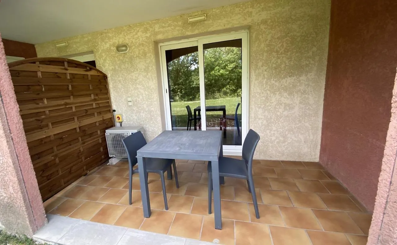 Joli Studio Camargue Lou Rouge Arles