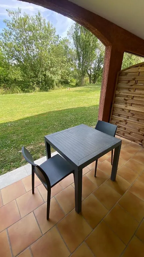 Joli Studio Camargue Lou Rouge Arles 0*,